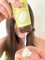 laSaponaria Anti-Frizz-Spülung ohne Ausspülen mit Kokosnuss und Moringa 150 ml