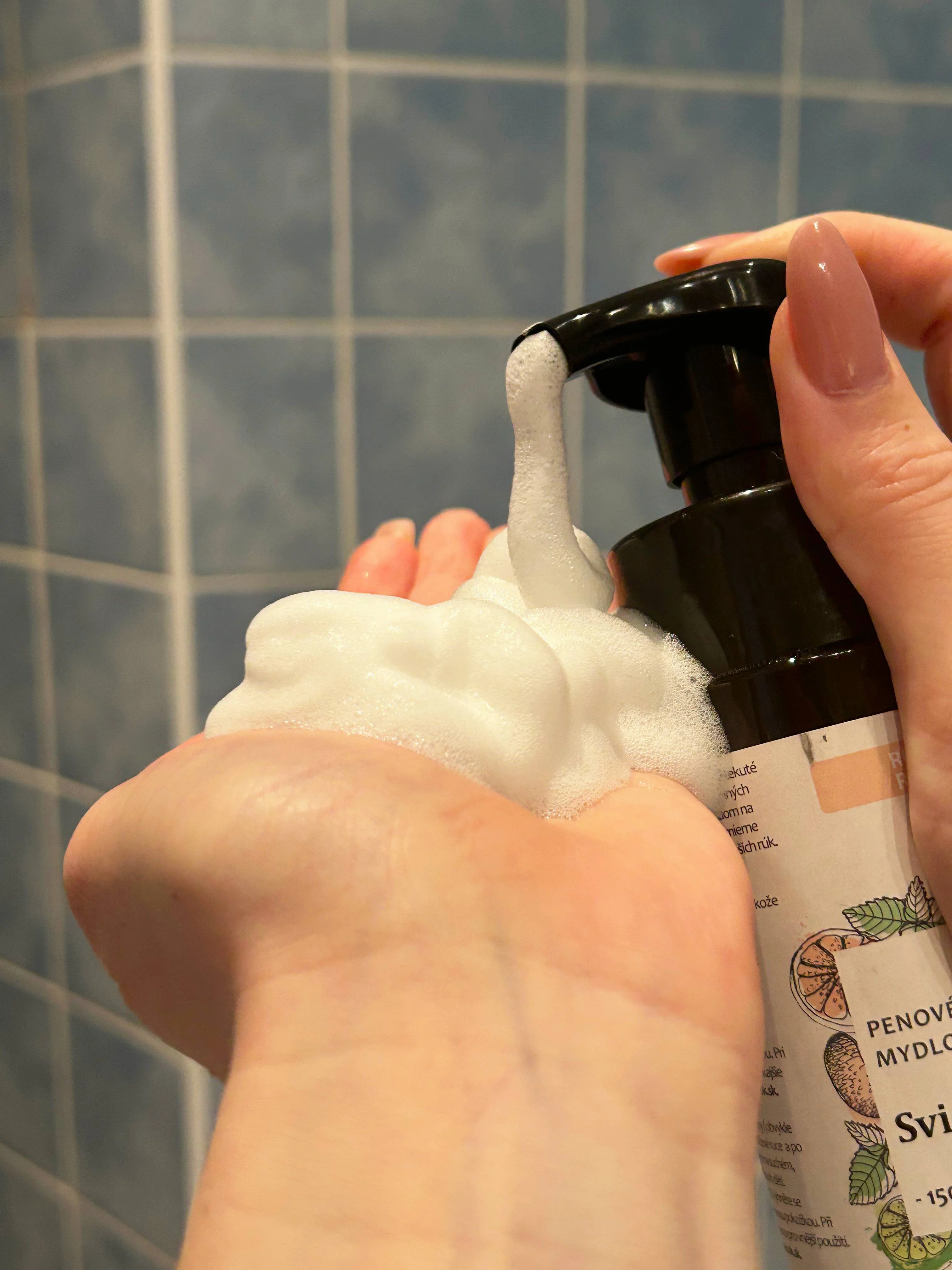 Kvitok Flüssige Schaumseife Frische Zitrusfrüchte (150 ml) – mit herrlich frischem Duft