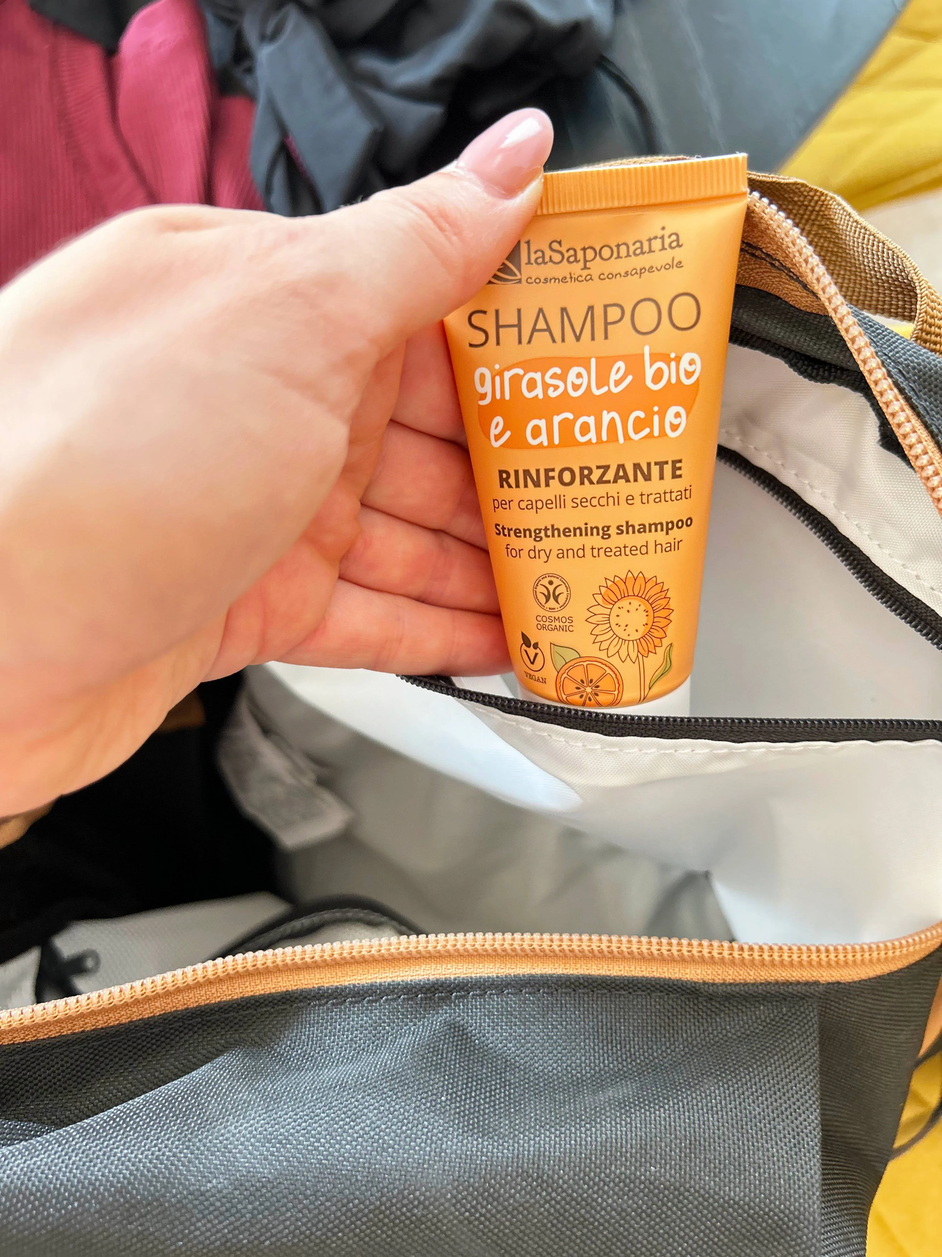 laSaponaria Shampoo mit Sonnenblume und Süßorange BIO 30 ml
