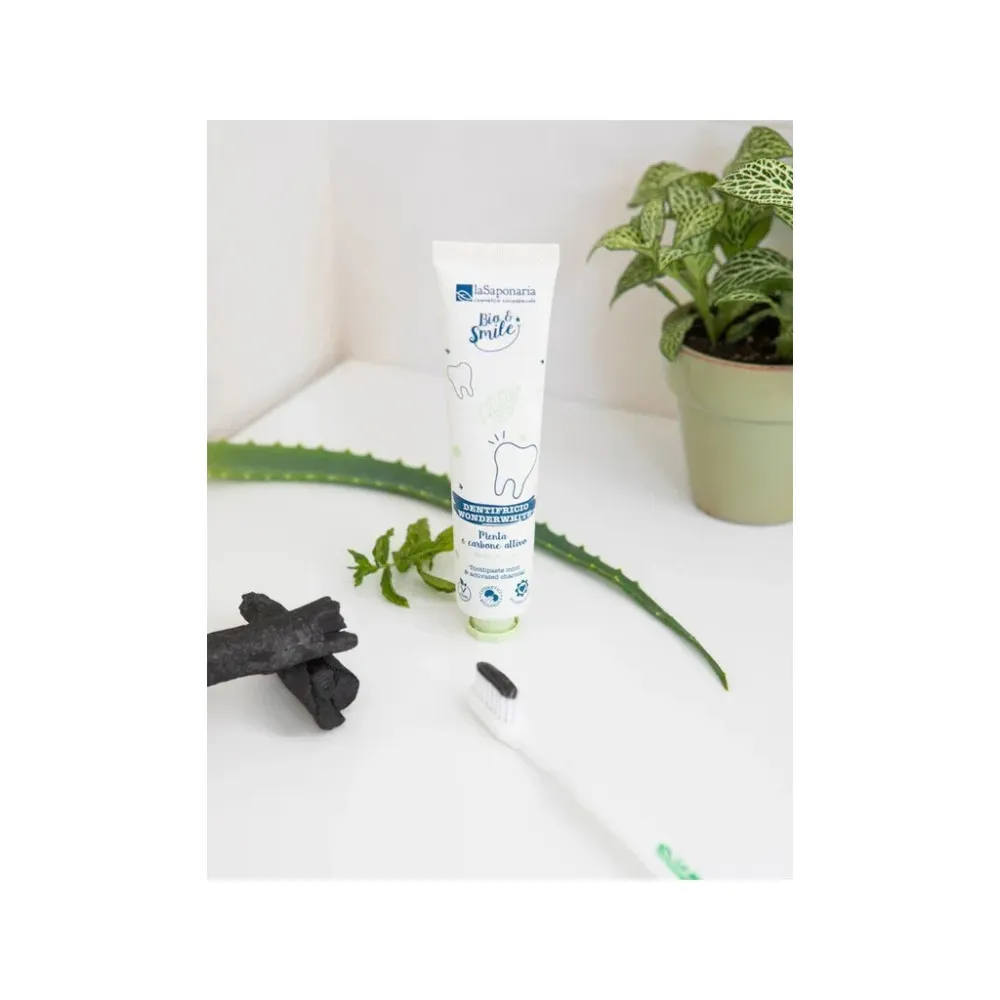 laSaponaria Whitening Zahnpasta WonderWhite - Minze und Aktivkohle BIO (75 ml)