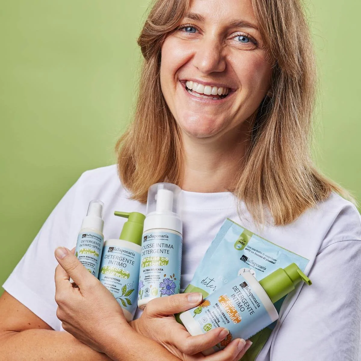 laSaponaria Schützendes Intimwaschgel mit Bio-Grüntee (250 ml) - geeignet nach der Geburt und während der Menstruation