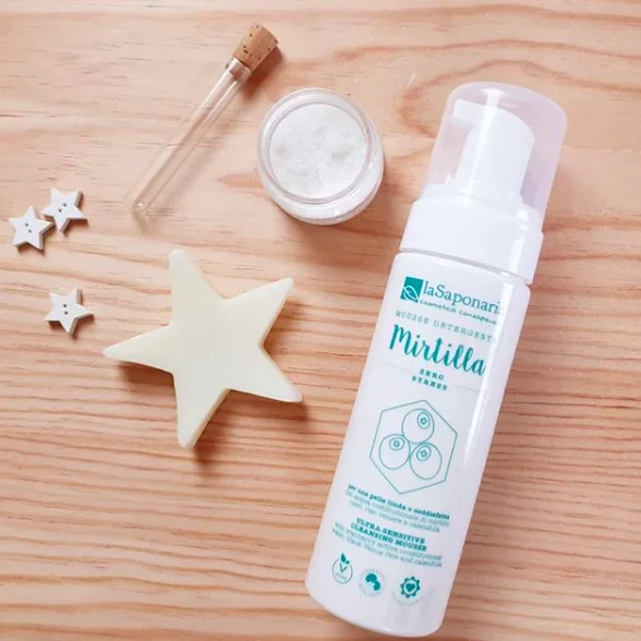 laSaponaria Extra sanfter Reinigungsschaum für empfindliche Haut BIO 50 ml