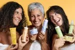 laSaponaria No yellow Maske für graues Haar mit Amla und Heidelbeere (200 ml) - neutralisiert gelbe Untertöne