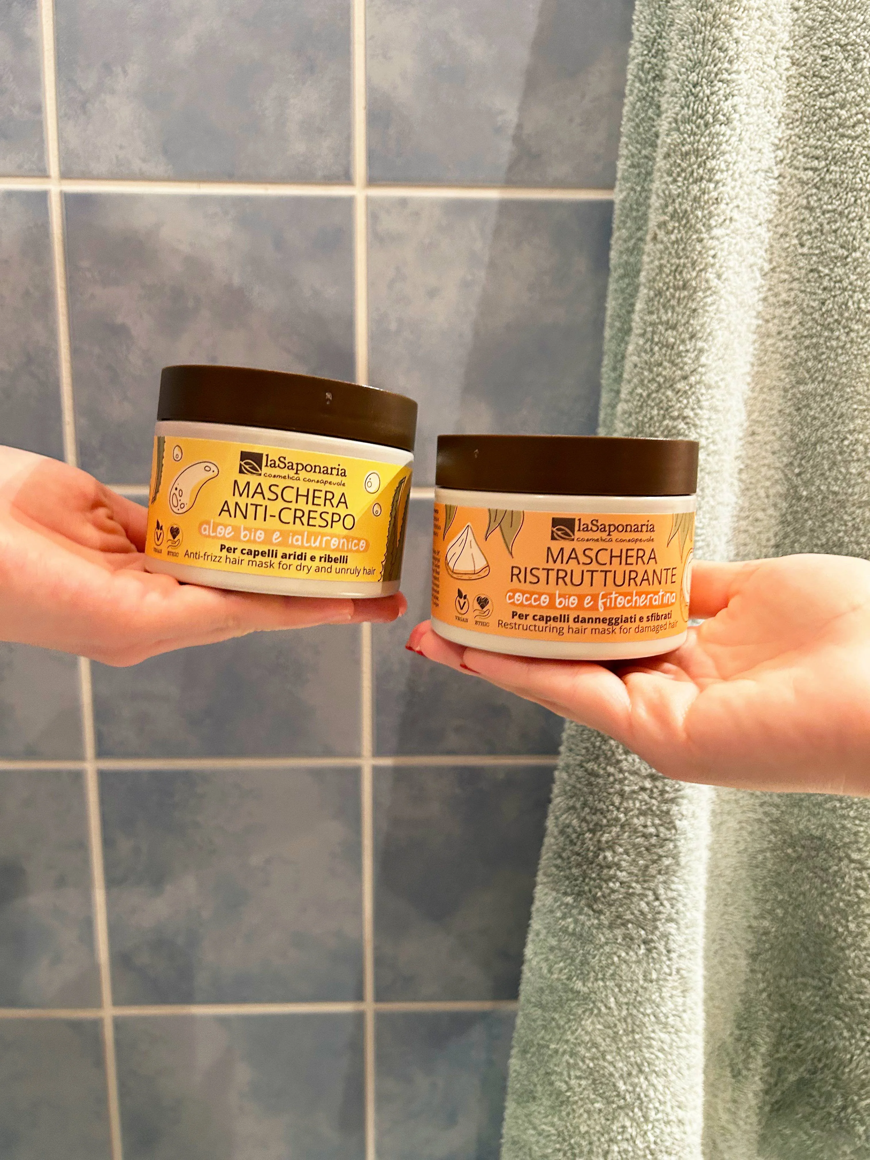 laSaponaria Anti-Frizz-Haarmaske mit Aloe Vera und Hyaluronsäure (200 ml) - Hilfe für trockenes Haar