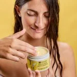 laSaponaria Anti-Frizz-Haarmaske mit Aloe Vera und Hyaluronsäure (200 ml) - Hilfe für trockenes Haar
