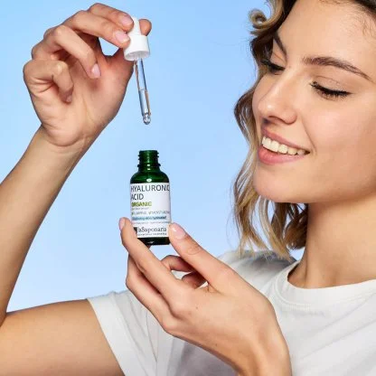 laSaponaria Gesichtsserum – BIO-Hyaluronsäure (30 ml) – spendet Feuchtigkeit und strafft die Haut