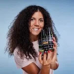 laSaponaria Pflanzliches Keratin für das Haar - aktives restrukturierendes und volumenspendendes Spray (100 ml) - geeignet für geschädigtes und feines Haar