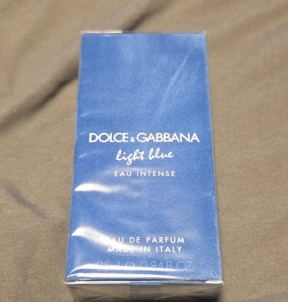 Light Blue Eau Intense Eau de Parfum für Damen 25 ml