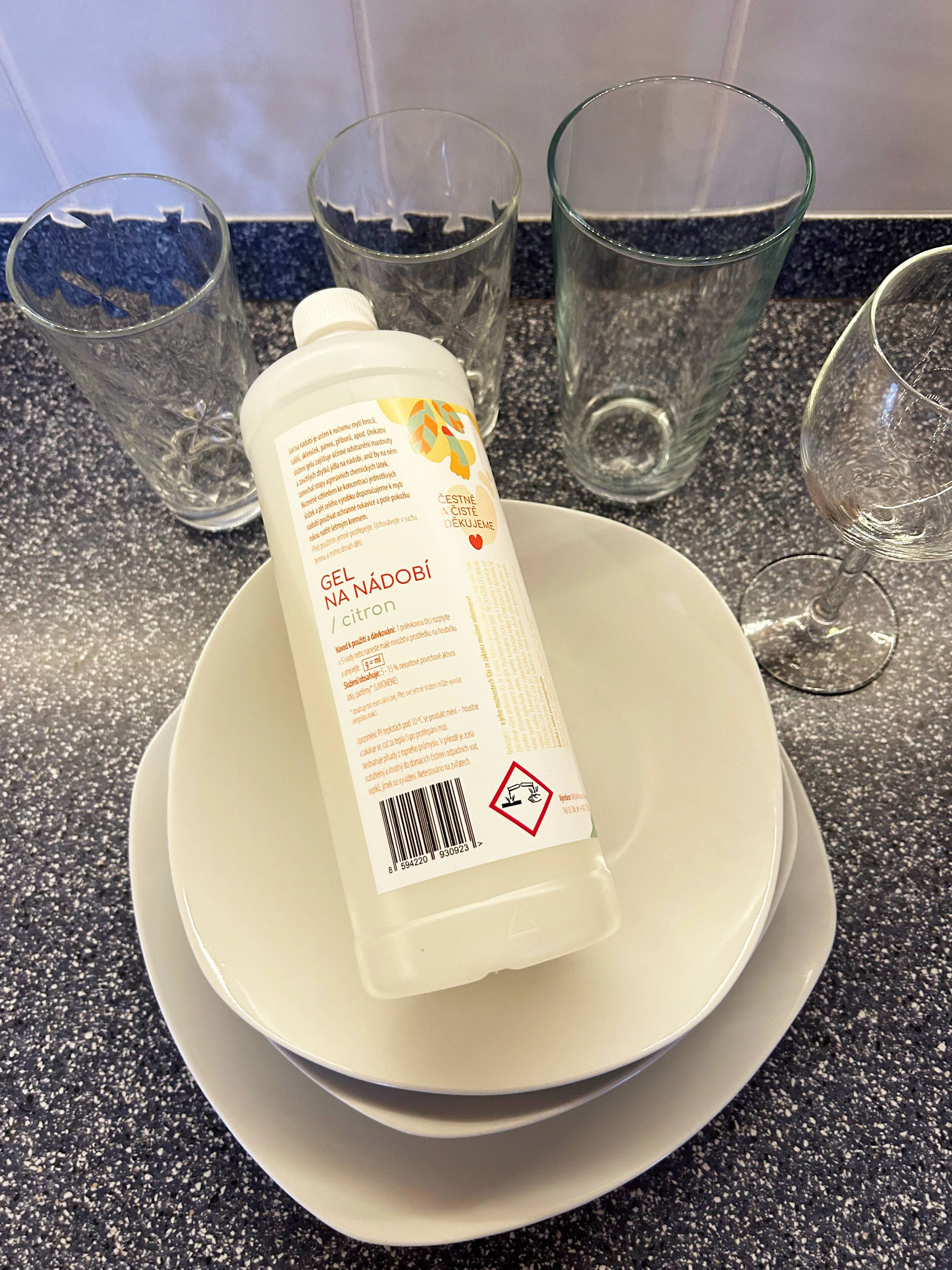 Natuty Geschirrspülgel mit Zitronenduft (1 l)