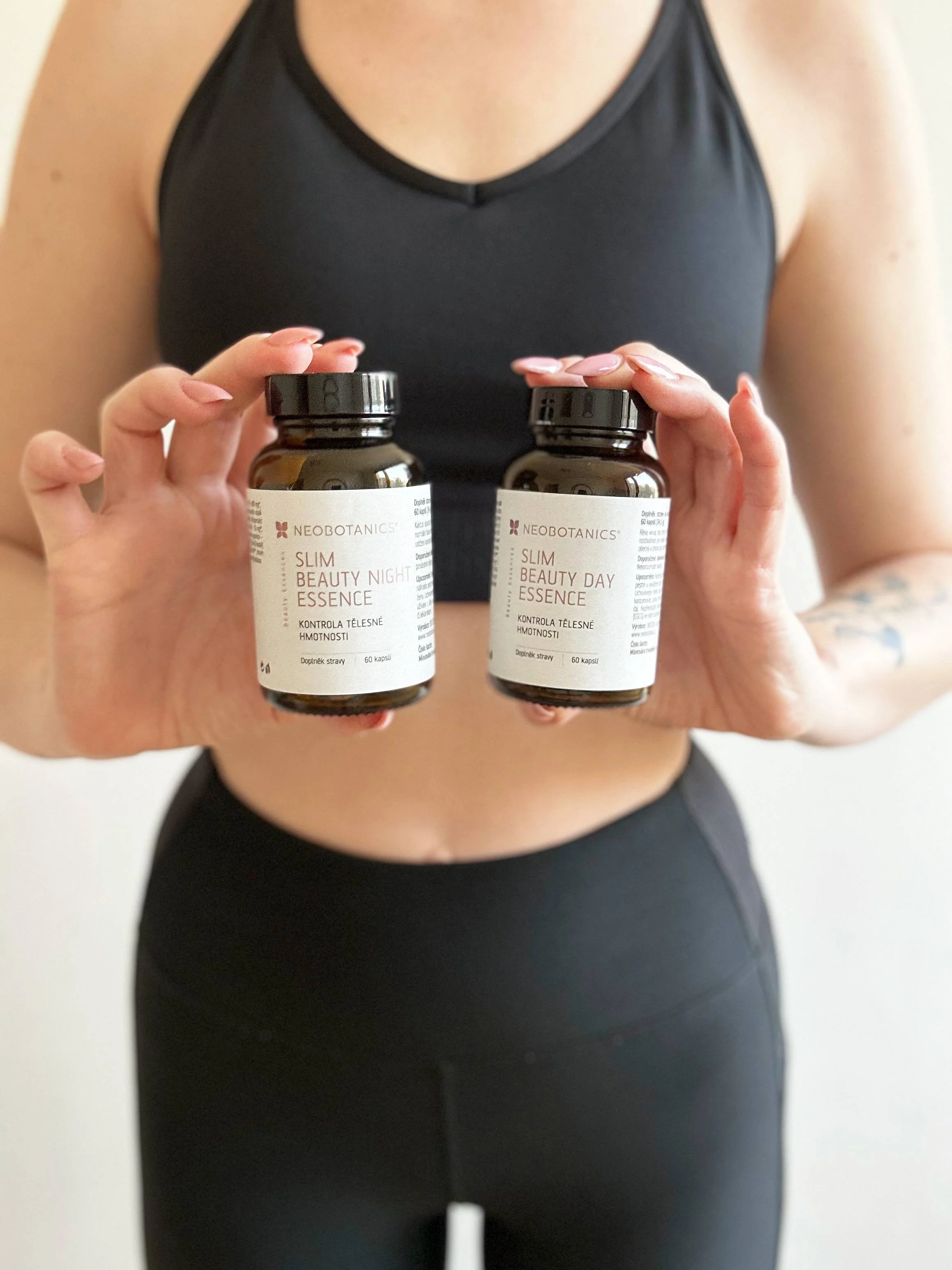 Neobotanics Slim Beauty Day Essence (60 Kapseln) - trägt zur Kontrolle des Körpergewichts bei