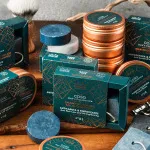 Officina Naturae 2in1 Men's Rigid Shower Shampoo für Haar und Körper N°03 (50 g)