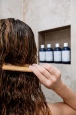 Officina Naturae Conditioner Ultra Delicato für sehr empfindliche Kopfhaut (250 ml) - auch für Personen mit MCS geeignet