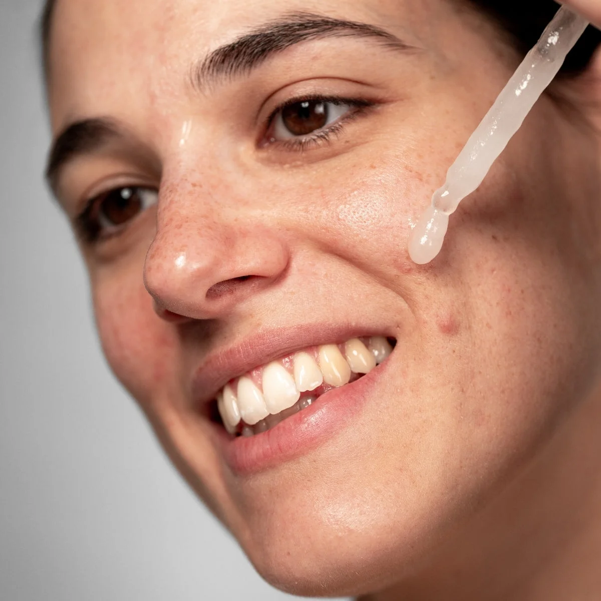 Officina Naturae Gesichtsserum für empfindliche Haut (30 ml) – beruhigt reaktive Haut