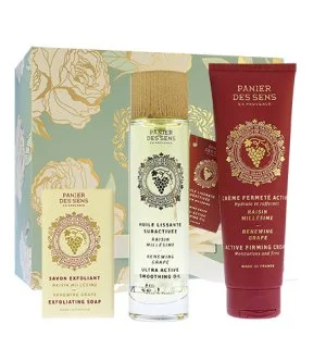 Panier Des Sens Renewing Grape Geschenkset Peelingseife 150 g + trockenes Körperöl 100 ml + straffende Körpercreme