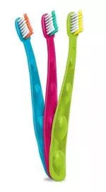 Preserve Kinderzahnbürste (weich) - rosa - hergestellt aus recycelten Joghurtbechern