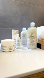 SO’BiO étic Reinigungsmilch mit BIO-Eselsmilch (200 ml) – entfernt sanft Make-up und Unreinheiten