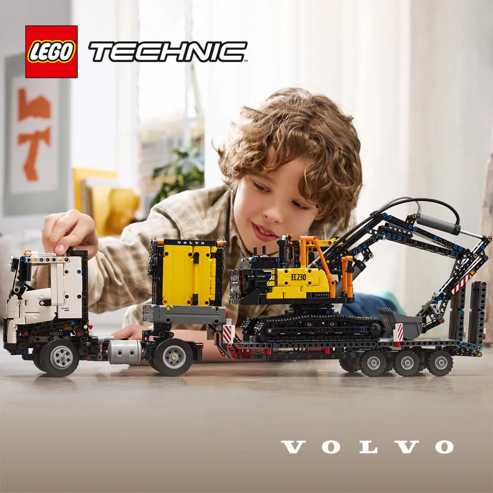 Technic 42175 Volvo FMX LKW und elektrischer Bagger Volvo EC230