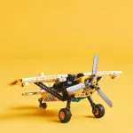 Technic 42198 Flugzeug für abgelegene Gebiete