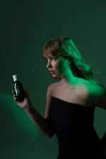 Uoga Uoga Volumen-Shampoo More Passion BIO (250 ml) - für fettiges und schlaffes Haar