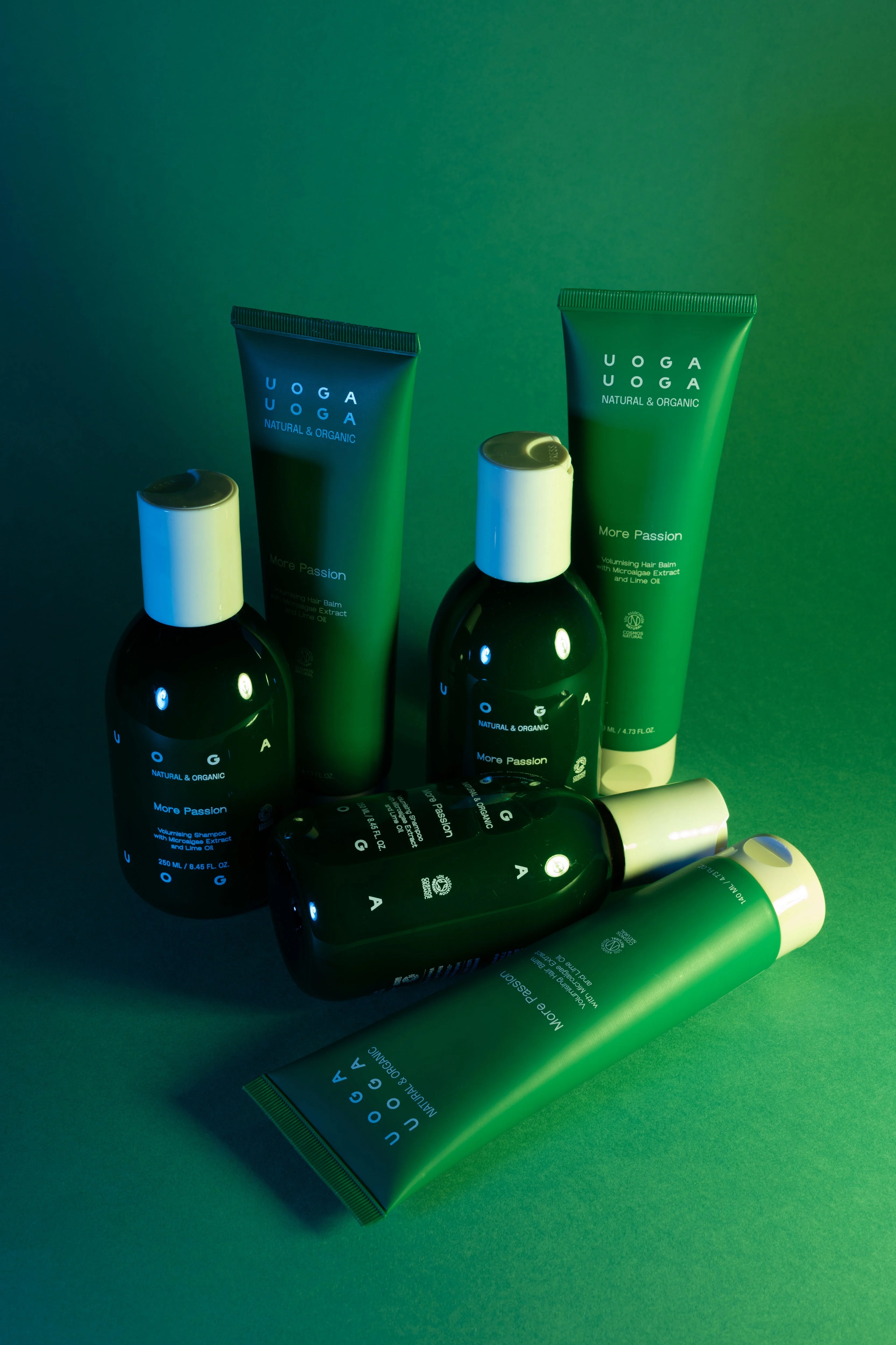 Uoga Uoga Volumen-Shampoo More Passion BIO (250 ml) - für fettiges und schlaffes Haar