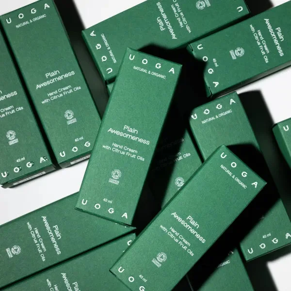 Uoga Uoga Feuchtigkeitsspendende Handcreme Plain Awesomeness BIO (40 ml) - mit frischem Zitrusduft