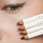 Uoga Uoga Weicher Kajalstift BIO 851 Melting Chocolate - Dunkelbraun - 4 Farbtöne für jeden Look