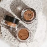 Uoga Uoga Loser Mineral-Lidschatten mit Bernstein (1 g) 711 Autumn Light - 10 Farbtöne