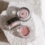 Uoga Uoga Loser Mineral-Lidschatten mit Bernstein (1 g) 711 Autumn Light - 10 Farbtöne