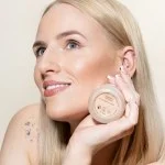 Uoga Uoga Mineralisches Puder-Make-up mit Bernstein (10 g) 803 Dandelion Syrup - leicht, natürlich, LSF 15