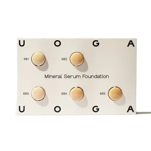 Uoga Uoga Tester-Set Flüssiges Mineral-Make-up und Serum LSF 20 BIO (10 x 1 ml) - 10 Make-up-Nuancen