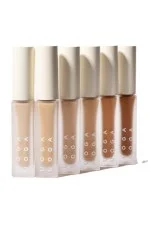 Uoga Uoga Flüssiger Concealer (5 ml) Invisible Hero Nr. 4 - 674 Medium Warm - der unsichtbare Held gegen Hautunreinheiten