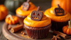 Wie bereitet man unwiderstehliche Halloween-Muffins zu Hause zu?