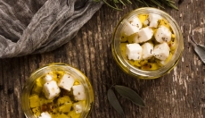 Alles, was Sie über selbst eingelegten Käse wissen müssen