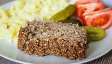 Buchweizen-Hackbraten wird Ihre Geschmacksknospen erfreuen