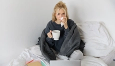 Was sagen uns violette Nägel über unseren Körper?